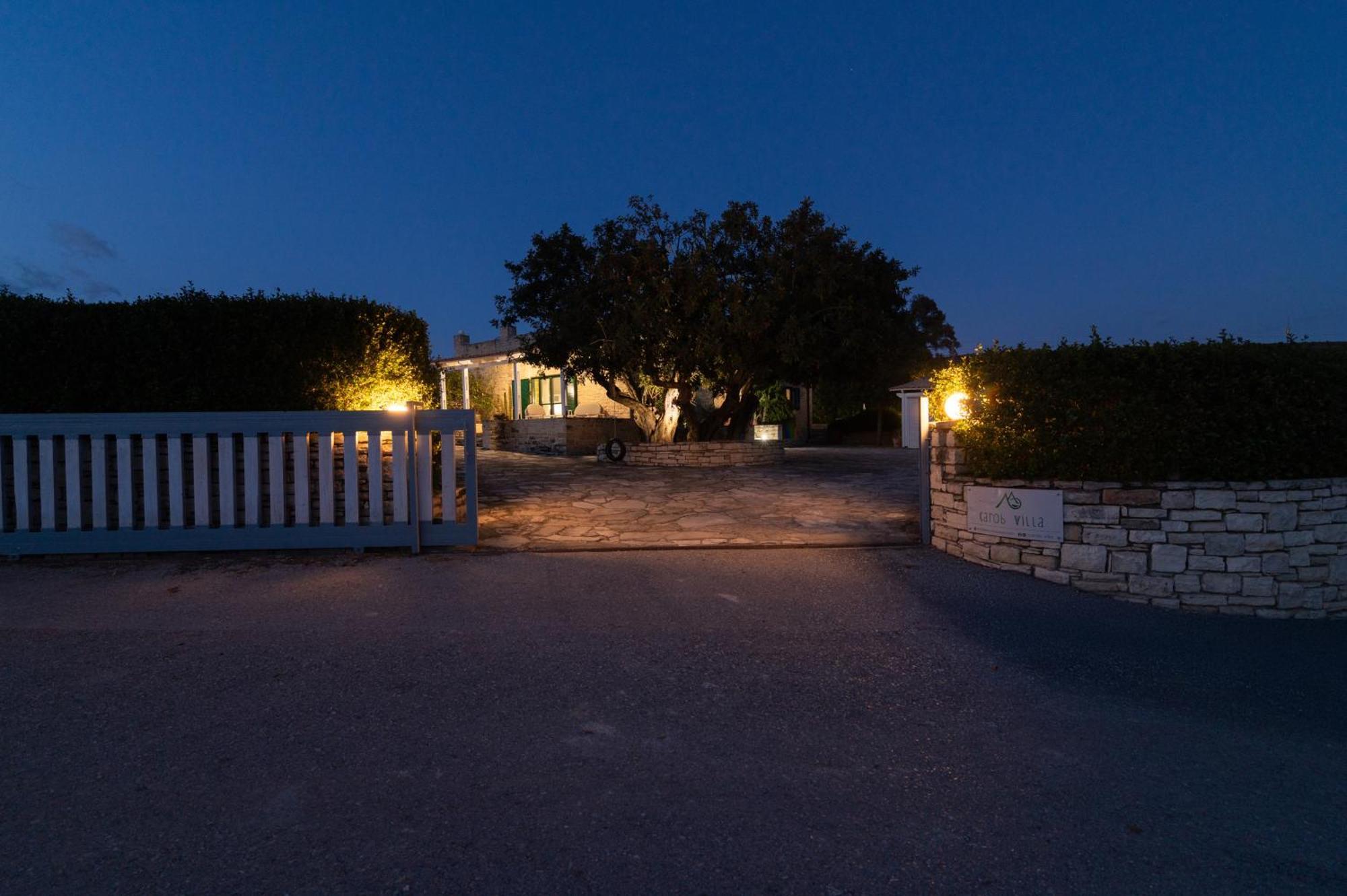 Carob Villa Moirai Exterior photo