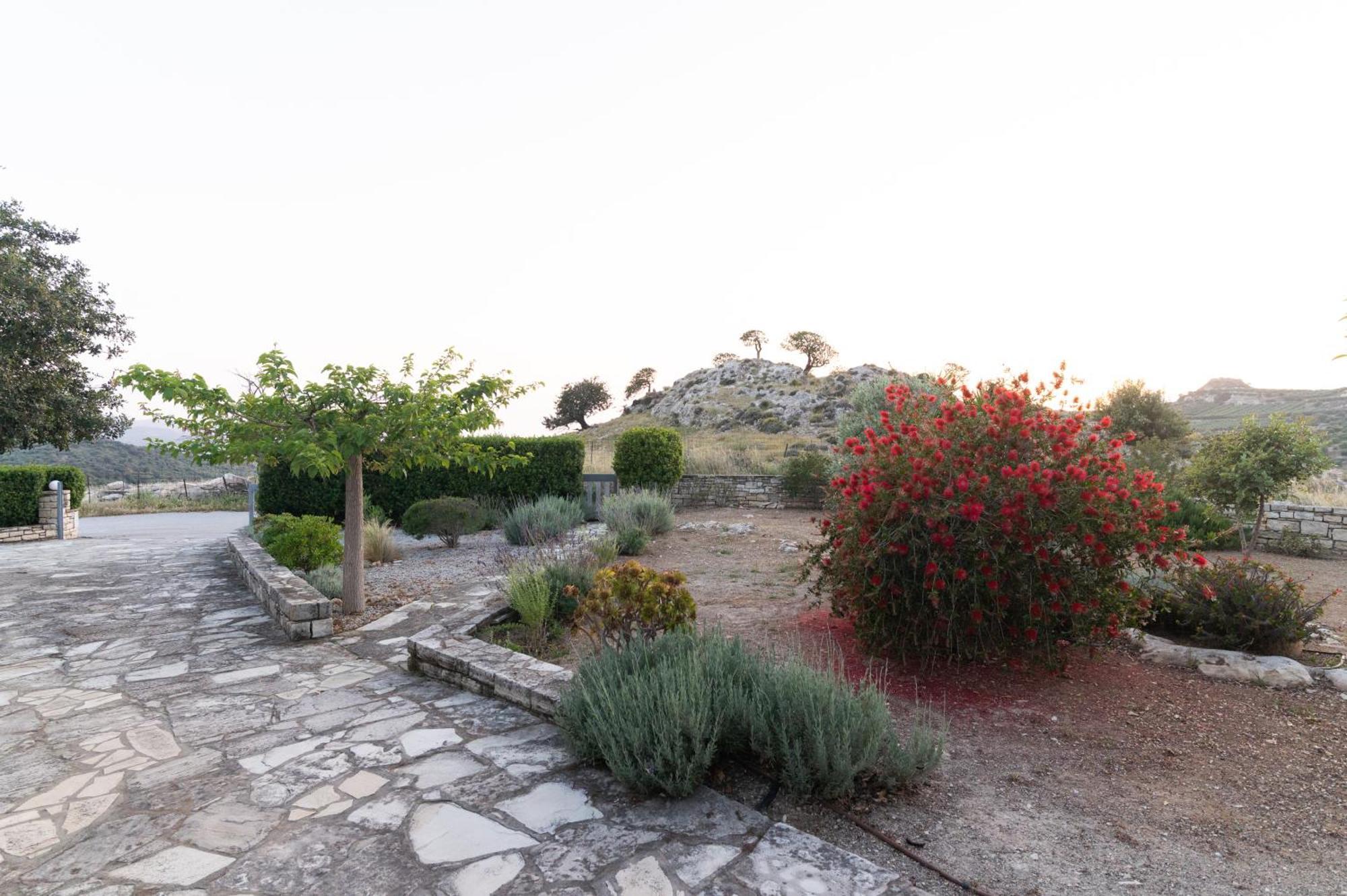 Carob Villa Moirai Exterior photo