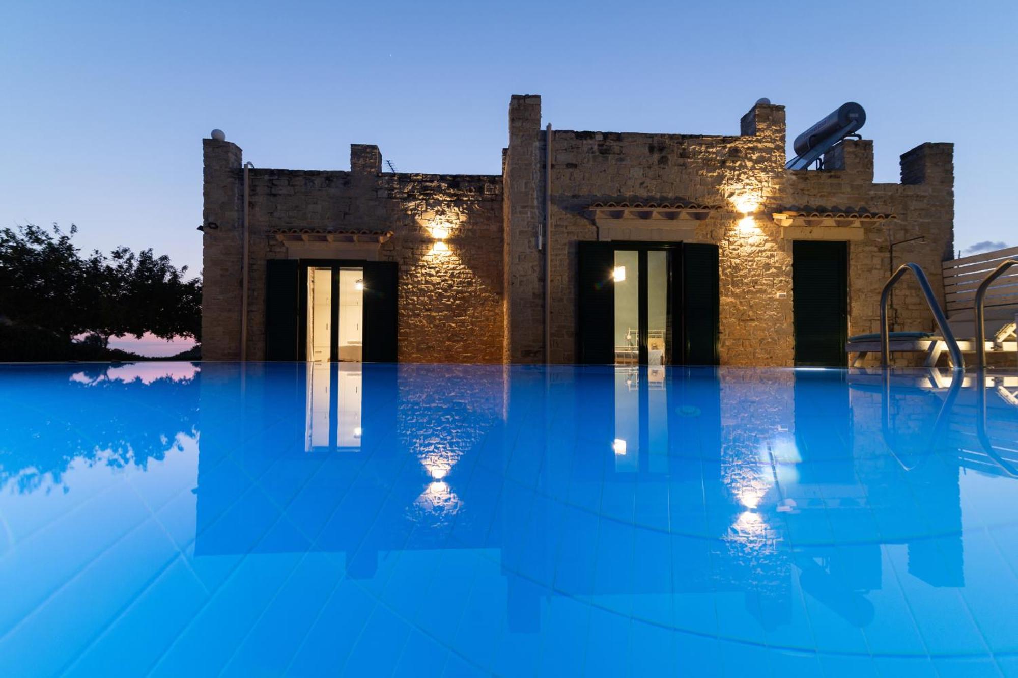 Carob Villa Moirai Exterior photo